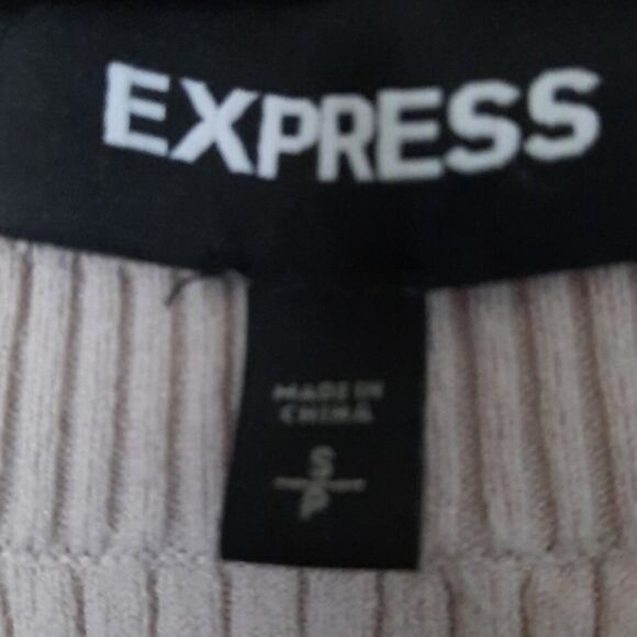 Express Ribbed Knit Hilo Sweater Size Small - Picture 2 of 5